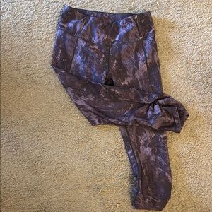 Calia Capri Leggings